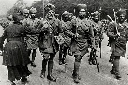 Indian oldirs in Paris WW2